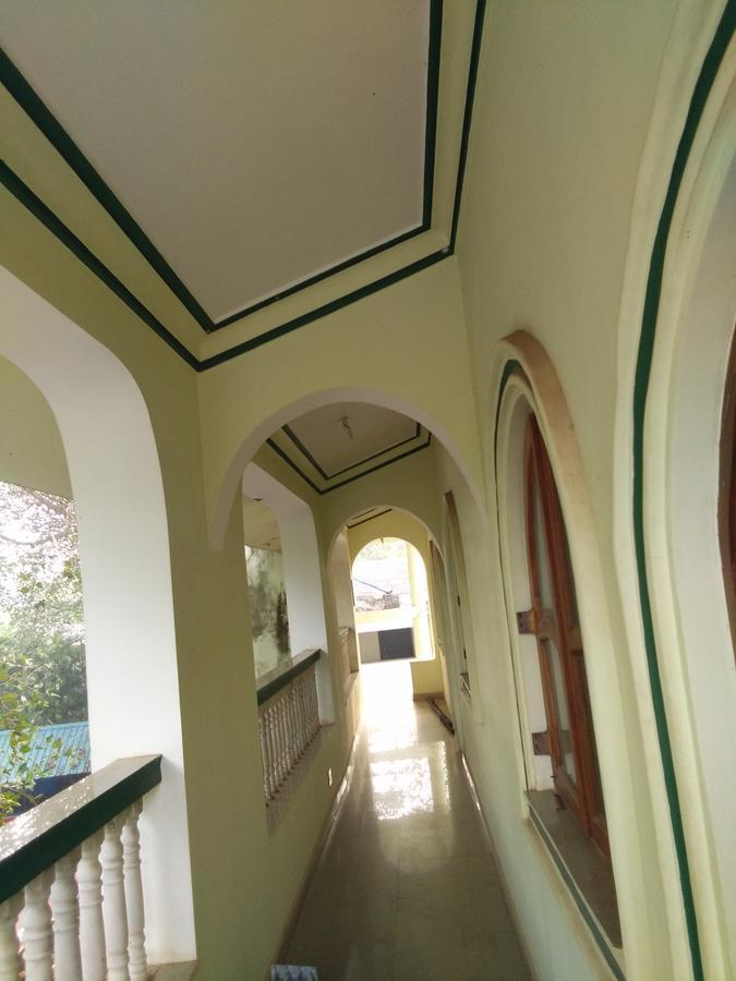 Joaquina'S Guest House กาลังกูติ ภายนอก รูปภาพ