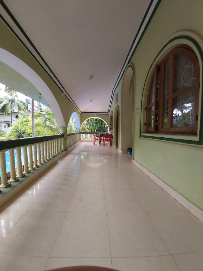 Joaquina'S Guest House กาลังกูติ ภายนอก รูปภาพ